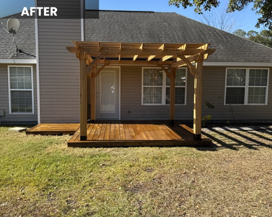 Custom wood pergola with freshly stained deck built by Hammer4Service in Savannah, GA