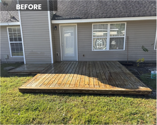 Before backyard deck and pergola renovation in Savannah, GA